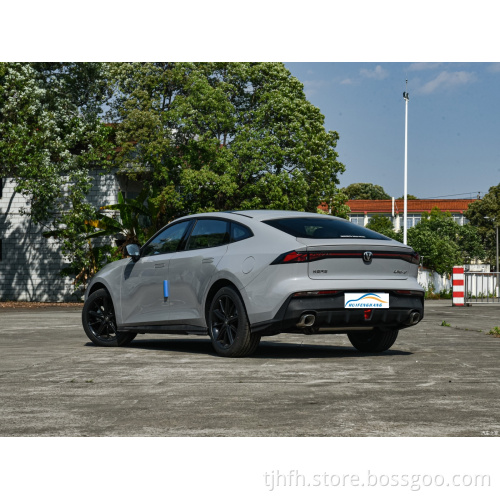 2023 Changan Uni-V 1,5T 2WD Бензиновый автомобиль